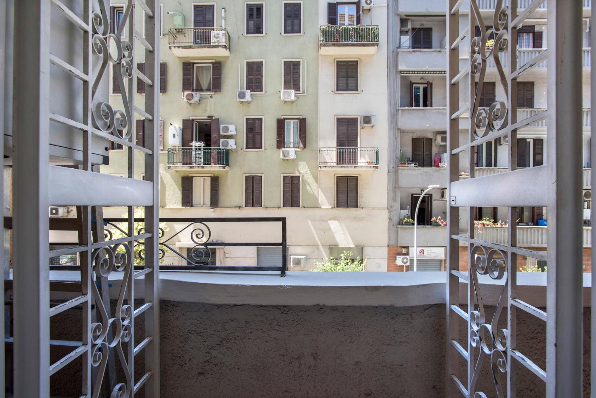 Appia Luxe - A Poche Fermate Del Centro Apartment Roma Exterior foto
